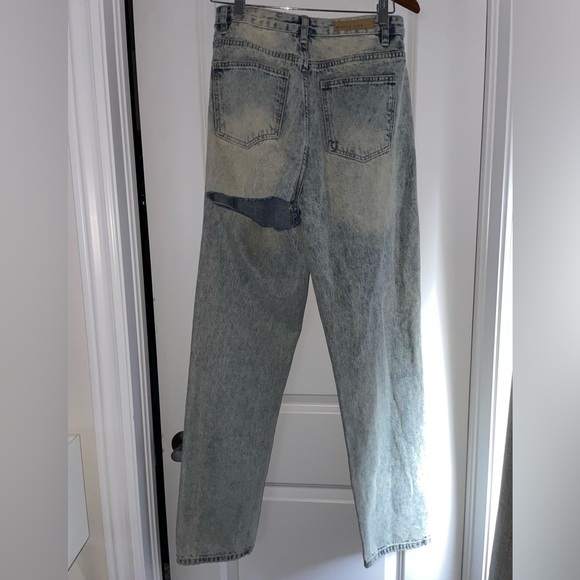 White Fox denim jeans size medium - Picture 3 of 5